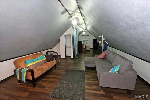 $267,900 | 9702 Sterling Place, Affton, MO 63123