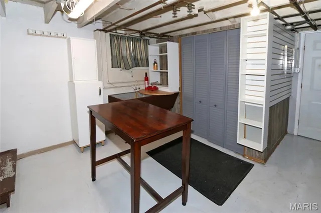 $267,900 | 9702 Sterling Place, Affton, MO 63123