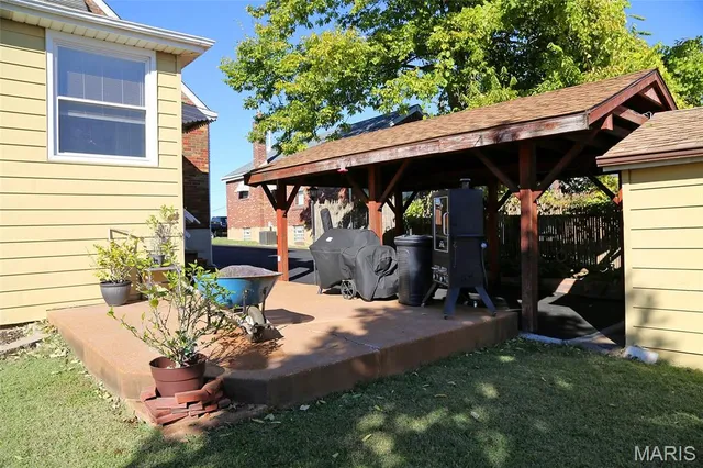 $267,900 | 9702 Sterling Place, Affton, MO 63123