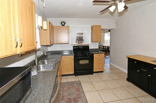 $267,900 | 9702 Sterling Place, Affton, MO 63123