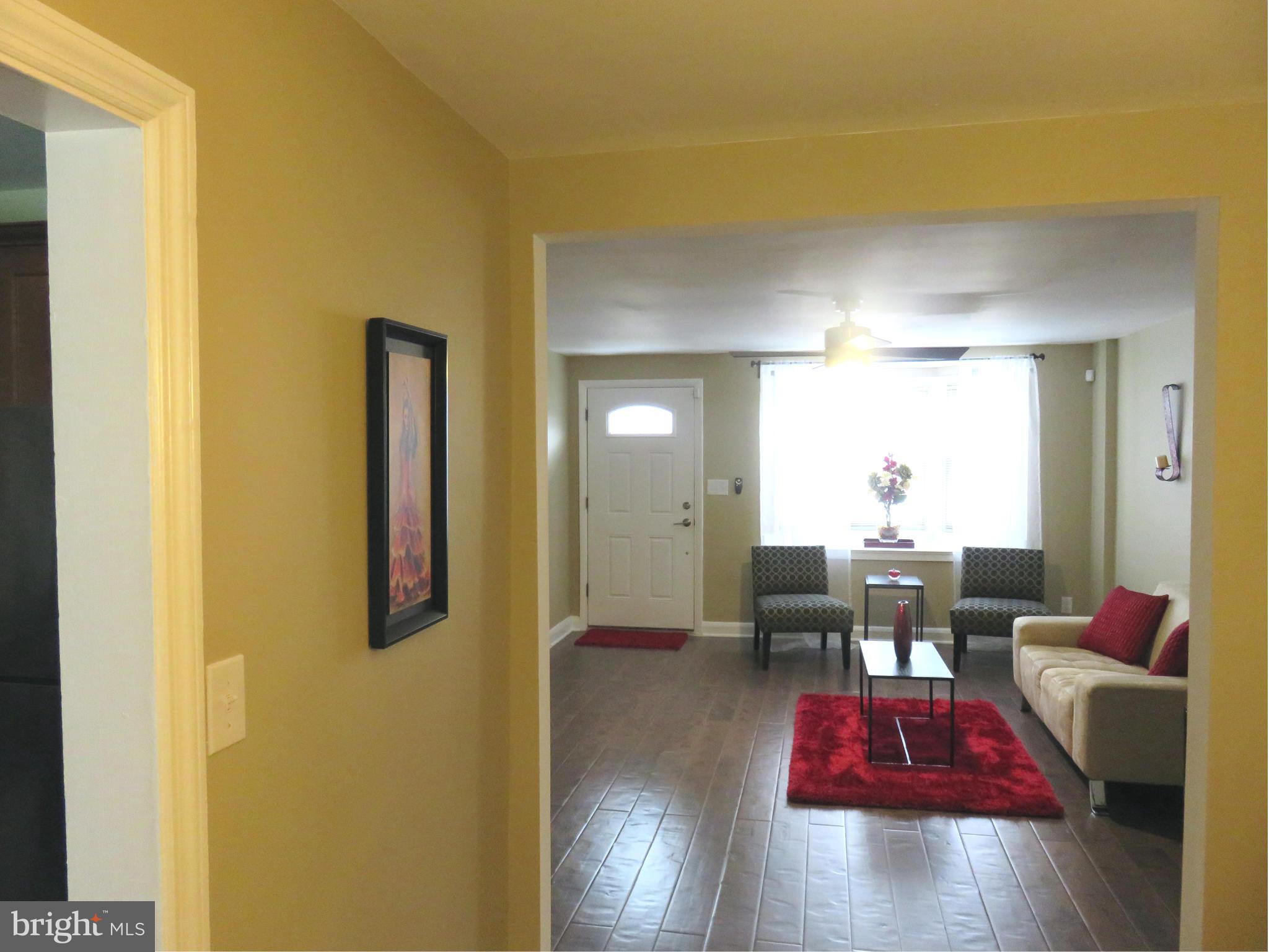 5006 West Hills Road Baltimore, MD 21229 - Photo 7 of 28 Interior (General)