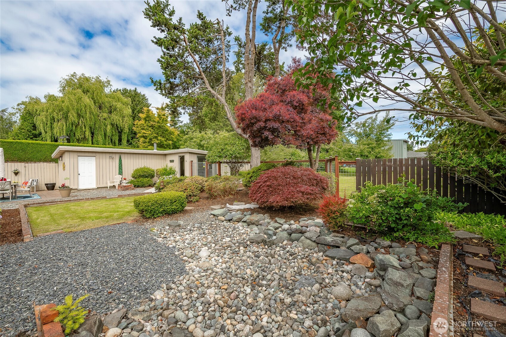 2808 Azalea Place Bellingham, WA 98225 - Photo 33 of 38