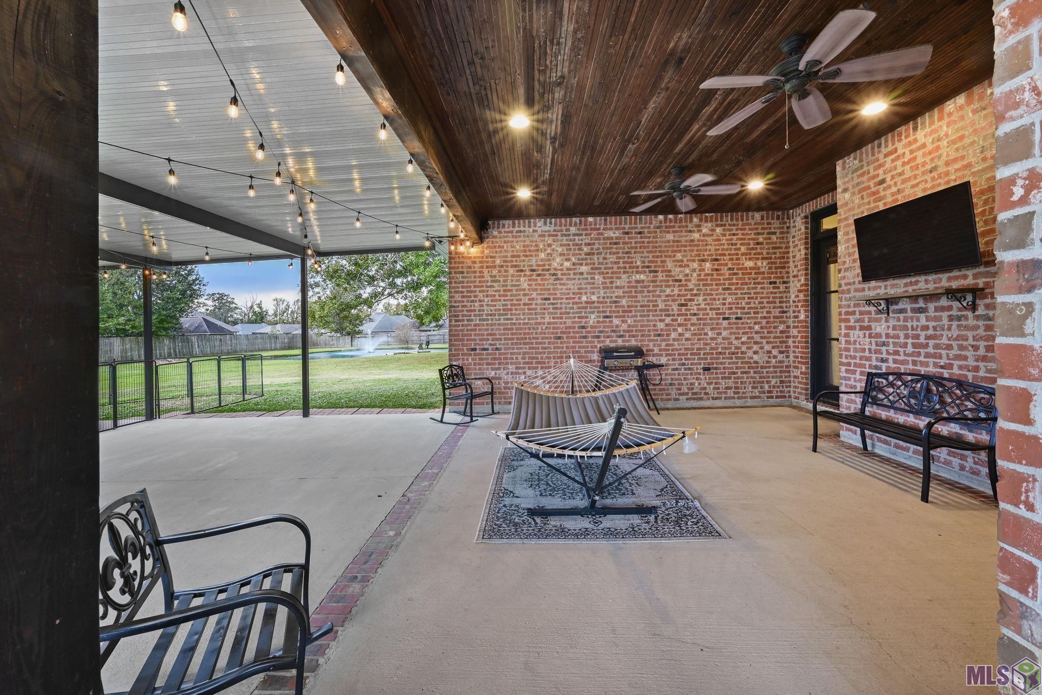 42301 Devall Road Prairieville, LA 70769 - Photo 13 of 17