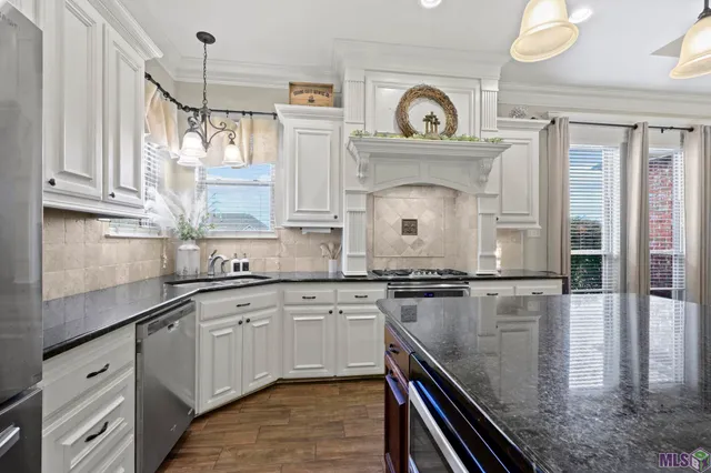 $646,000 | 42301 Devall Road, Prairieville, LA 70769