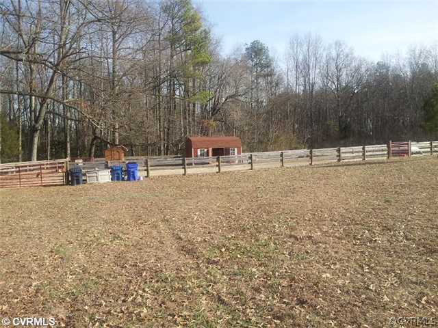 20209 River Road Sutherland, VA 23885 - Photo 4 of 12 Gallery Image 4