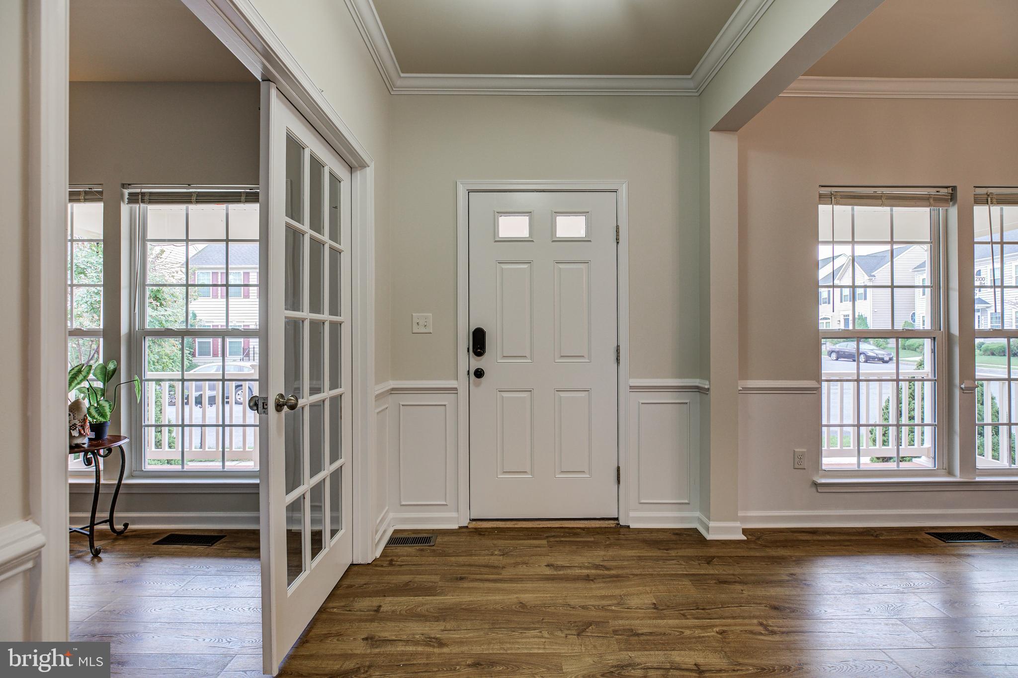 2127 Artillery Road Frederick, MD 21702 - Photo 4 of 52 Main entry