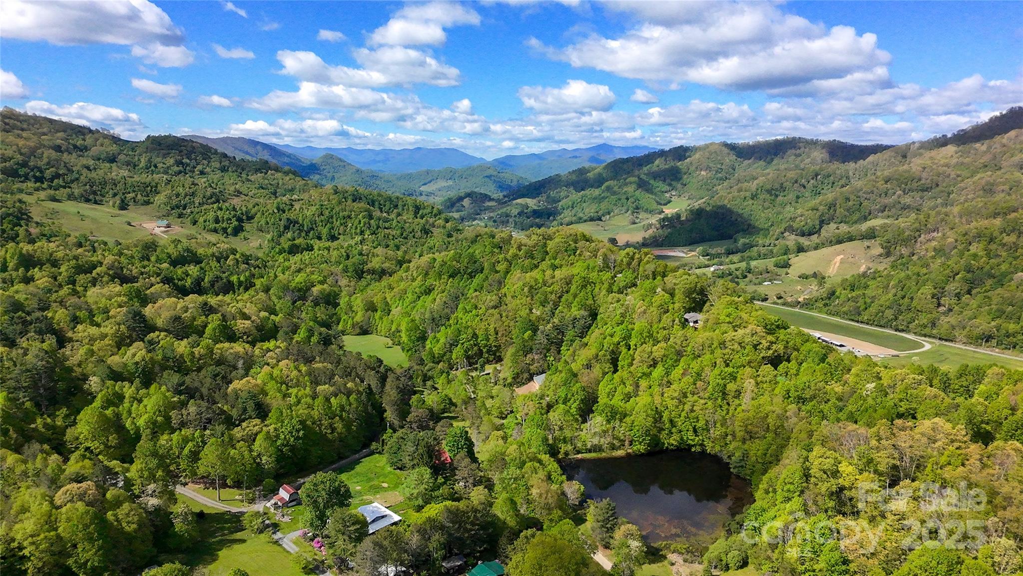 56 Hidden Valley Road Clyde, NC 28721 - Photo 5 of 30