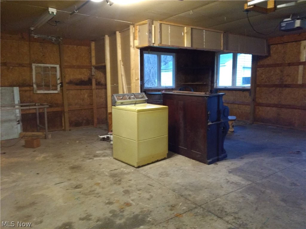 965 Prentice Road Northwest Warren, OH 44481 - Photo 11 of 15