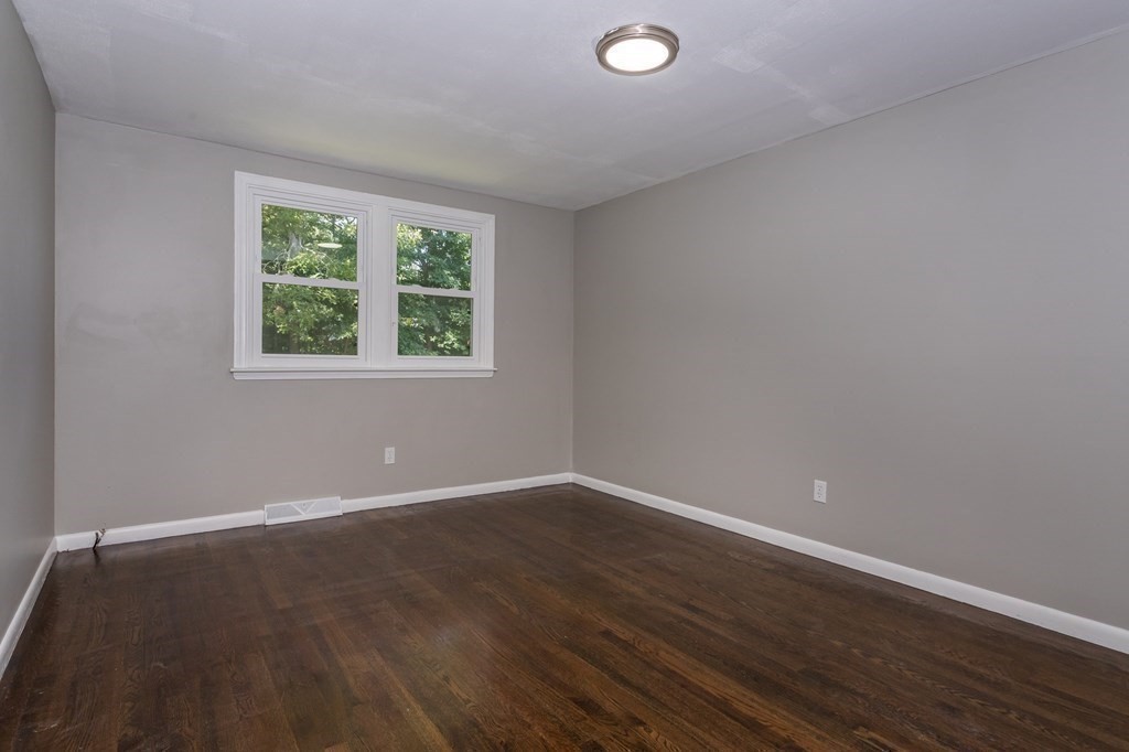 124 Dixon Road Brockton, MA 02302 - Photo 13 of 22