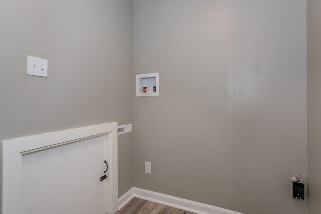 124 Dixon Road Brockton, MA 02302 - Photo 17 of 22