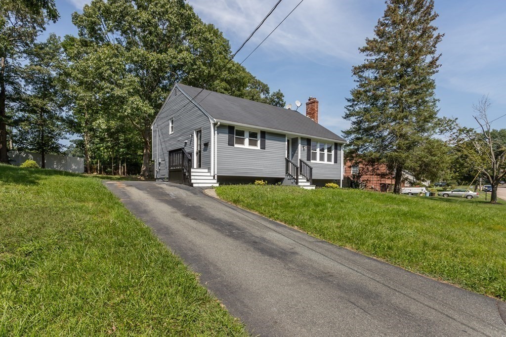 124 Dixon Road Brockton, MA 02302 - Photo 2 of 22