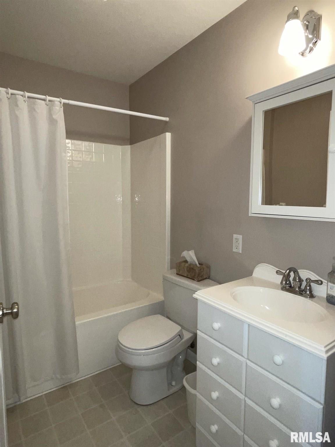 6133 Midway Road Metropolis, IL 62960 - Photo 12 of 41