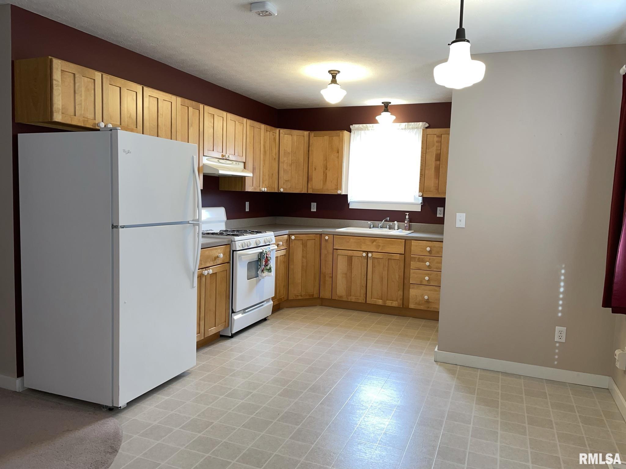 6133 Midway Road Metropolis, IL 62960 - Photo 8 of 41