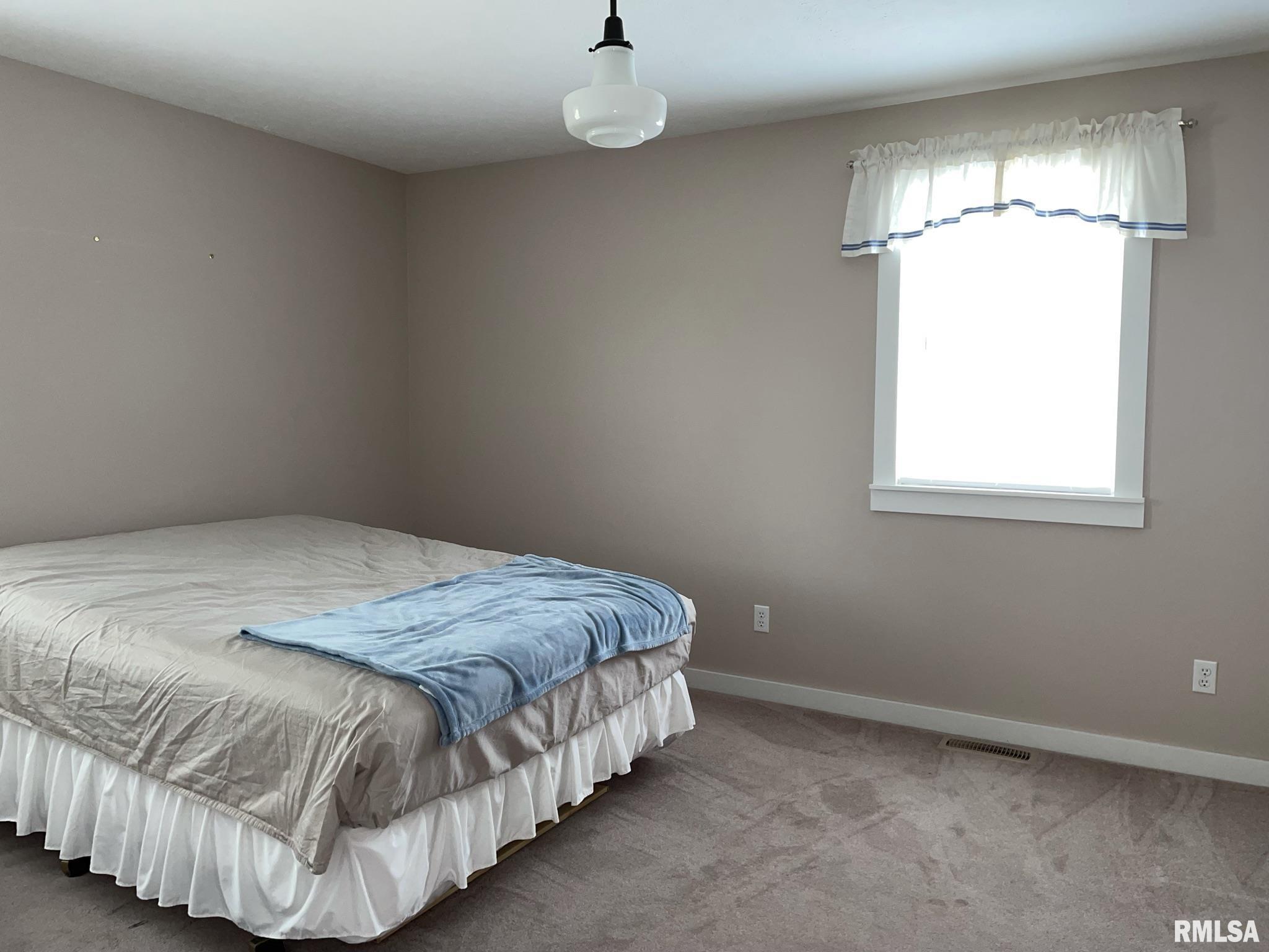 6133 Midway Road Metropolis, IL 62960 - Photo 10 of 41