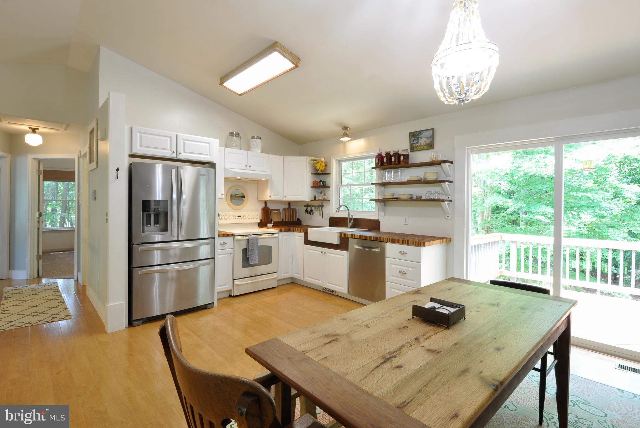8504 Passapatanzy Road King George, VA 22485 - Photo 17 of 38 New refrigerator