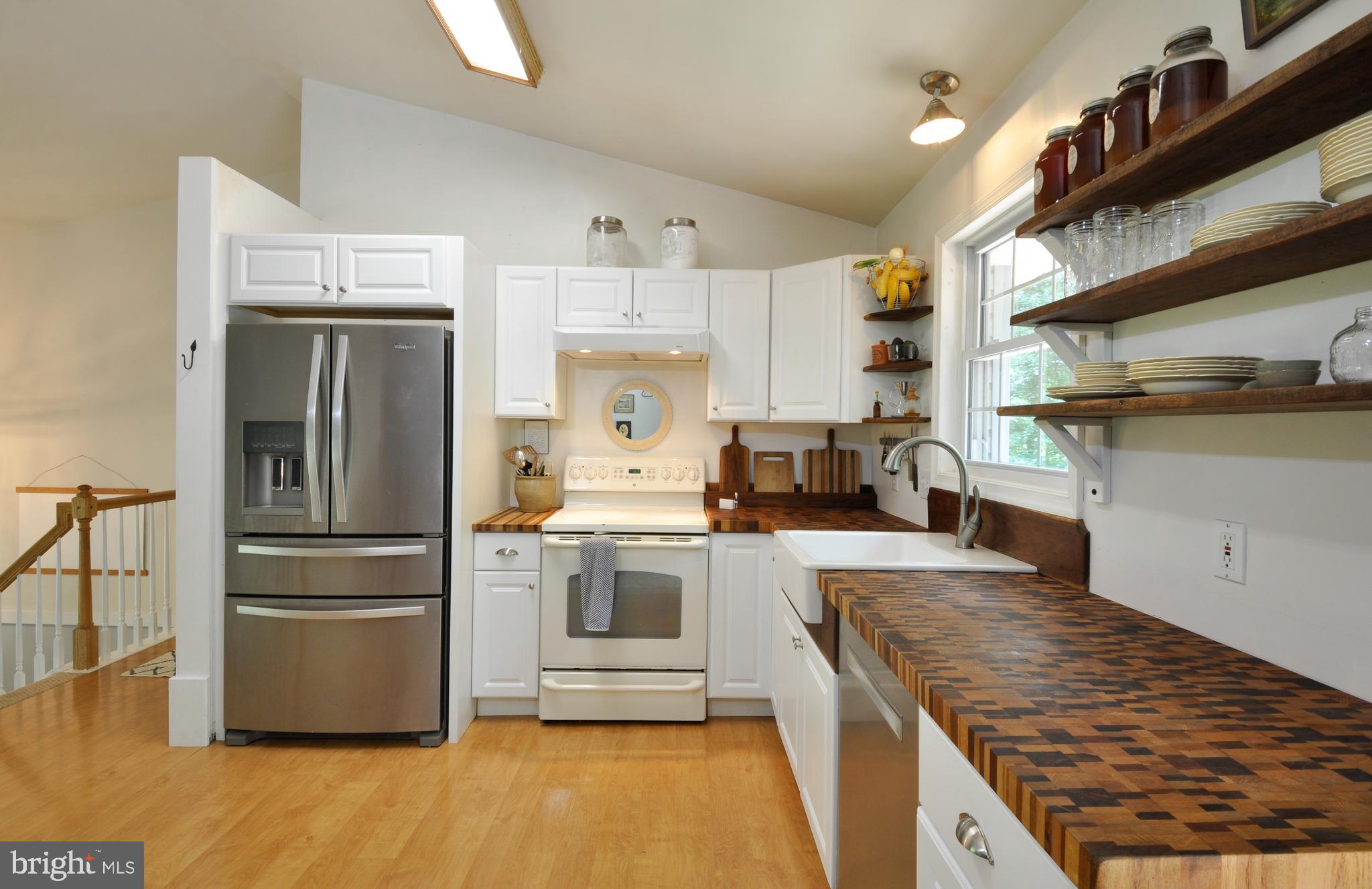 8504 Passapatanzy Road King George, VA 22485 - Photo 18 of 38 Gorgeous counter tops!