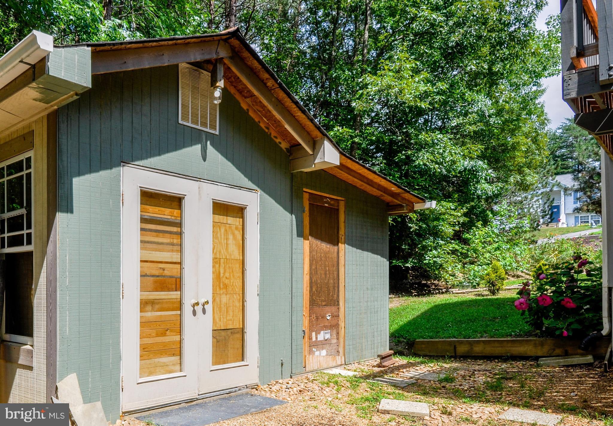8504 Passapatanzy Road King George, VA 22485 - Photo 36 of 38 Large shed/workshop with power