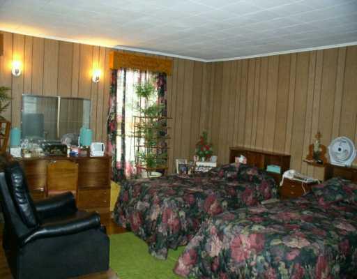 118 Park Road Ambridge, PA 15003 - Photo 4 of 4 Master Bedroom.