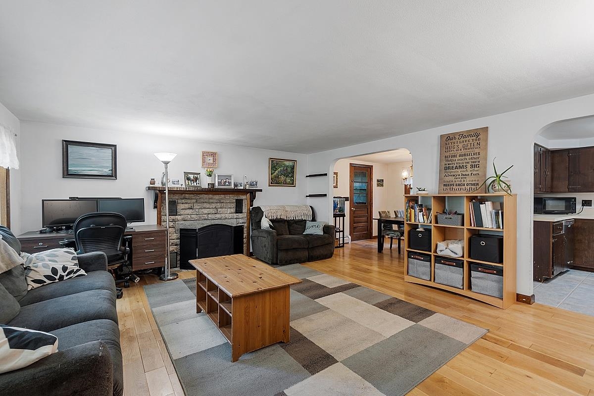 2 Clearview Avenue Pelham, NH 03076 - Photo 11 of 30 Gallery Image 11