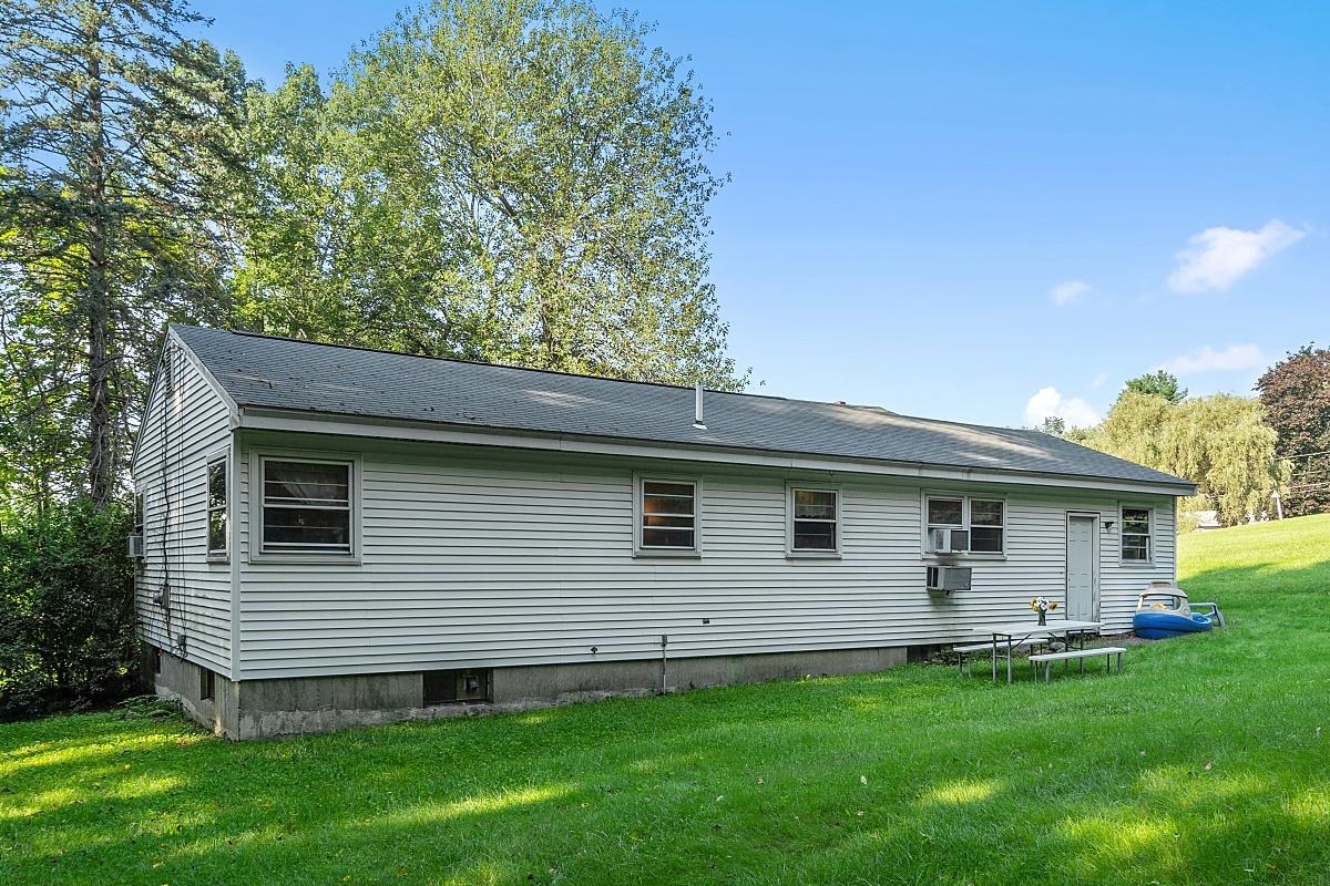 2 Clearview Avenue Pelham, NH 03076 - Photo 5 of 30 Gallery Image 5