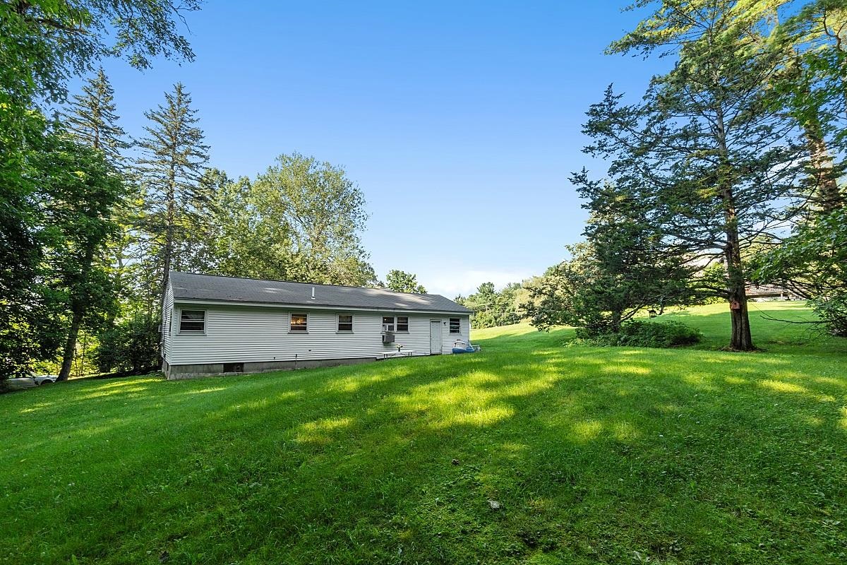 2 Clearview Avenue Pelham, NH 03076 - Photo 6 of 30 Gallery Image 6