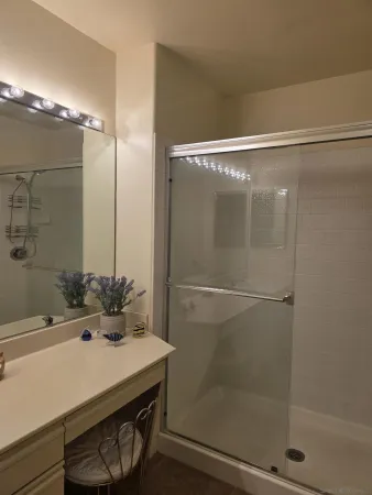 $2,895 | 54673 Oak-Hill, La Quinta, CA 92253