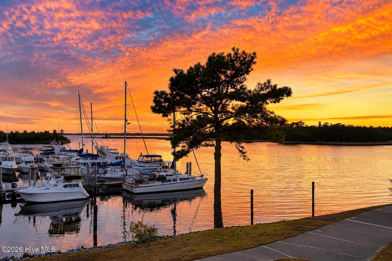 2213 Harbourside Drive New Bern, NC 28560 - Photo 42 of 44