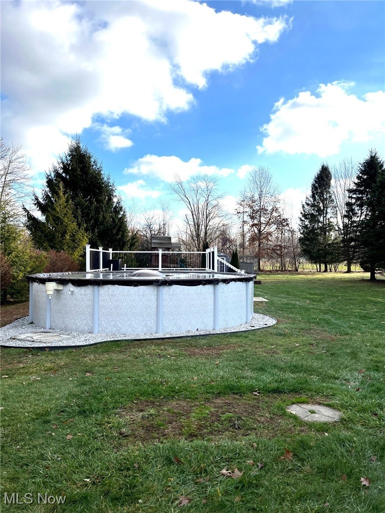 4065 Call Road Perry, OH 44081 - Photo 21 of 22 Pool stays w/ equipment