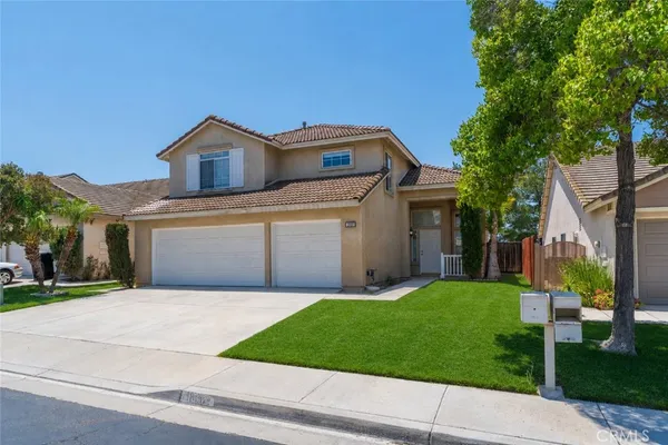 $810,000 | 1898 Stonehaven Drive, Corona, CA 92879