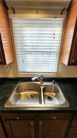 $107,000 | 206 Hammond Street, St. Joseph, MO 64504