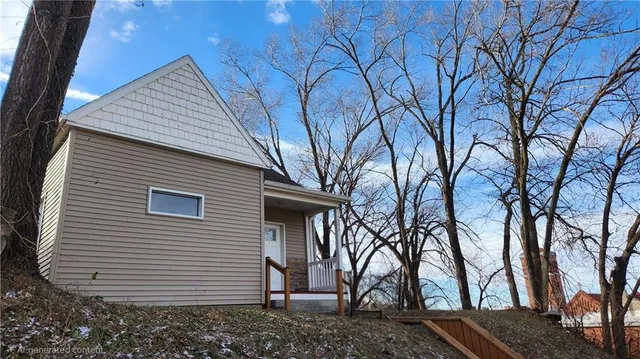 $107,000 | 206 Hammond Street, St. Joseph, MO 64504