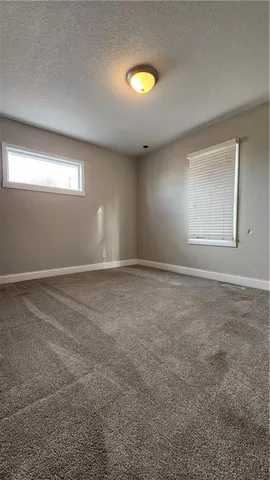 $107,000 | 206 Hammond Street, St. Joseph, MO 64504