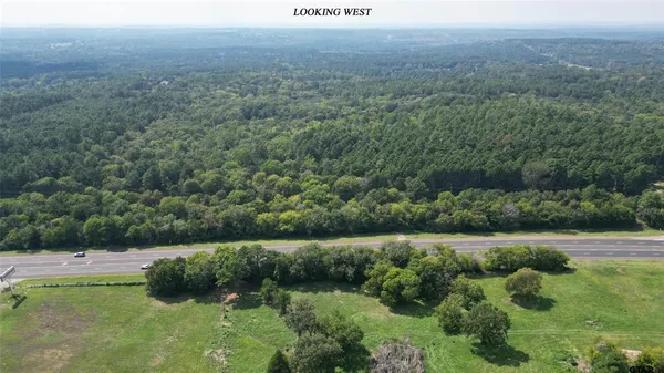 a view of a lush green field