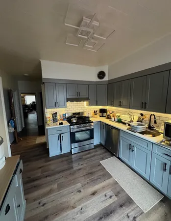 $2,200 | 162 West 9th Street, Unit 1, Bayonne, NJ 07002