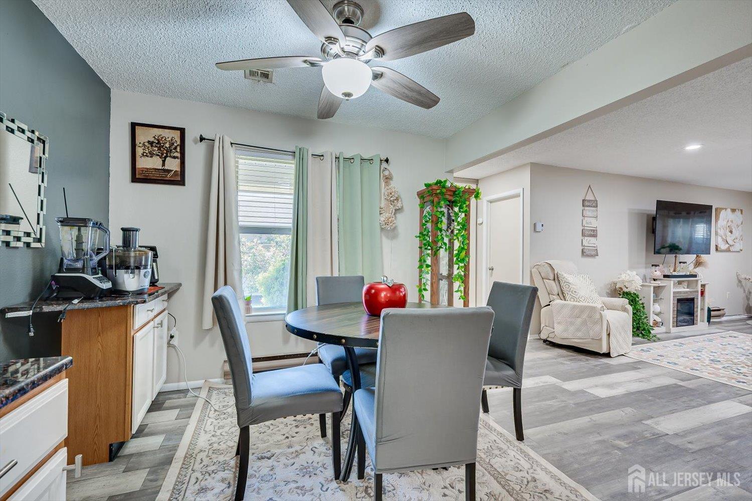 813 A Deal Road Monroe Township, NJ 08831 - Photo 10 of 27