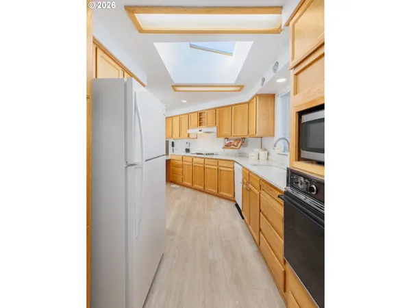 $370,000 | 6845 Gleneden Beach Loop, Gleneden Beach, OR 97388