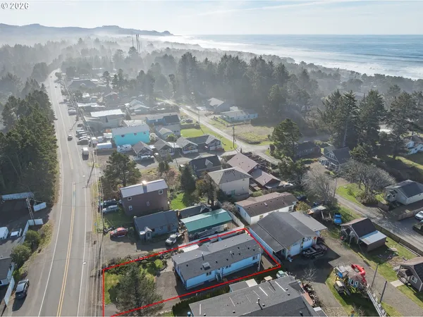 $370,000 | 6845 Gleneden Beach Loop, Gleneden Beach, OR 97388