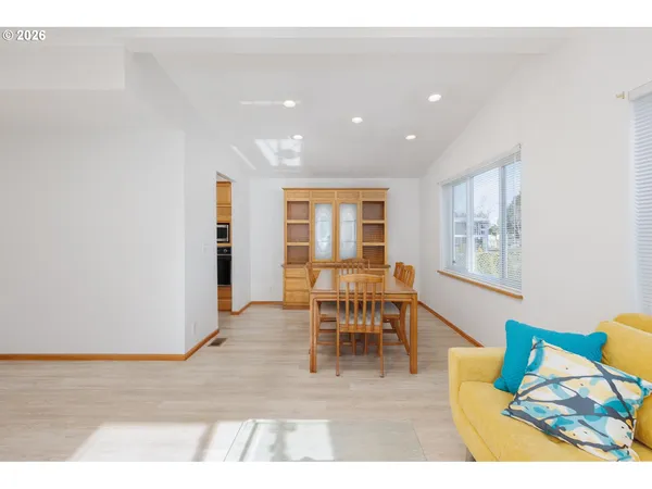 $370,000 | 6845 Gleneden Beach Loop, Gleneden Beach, OR 97388