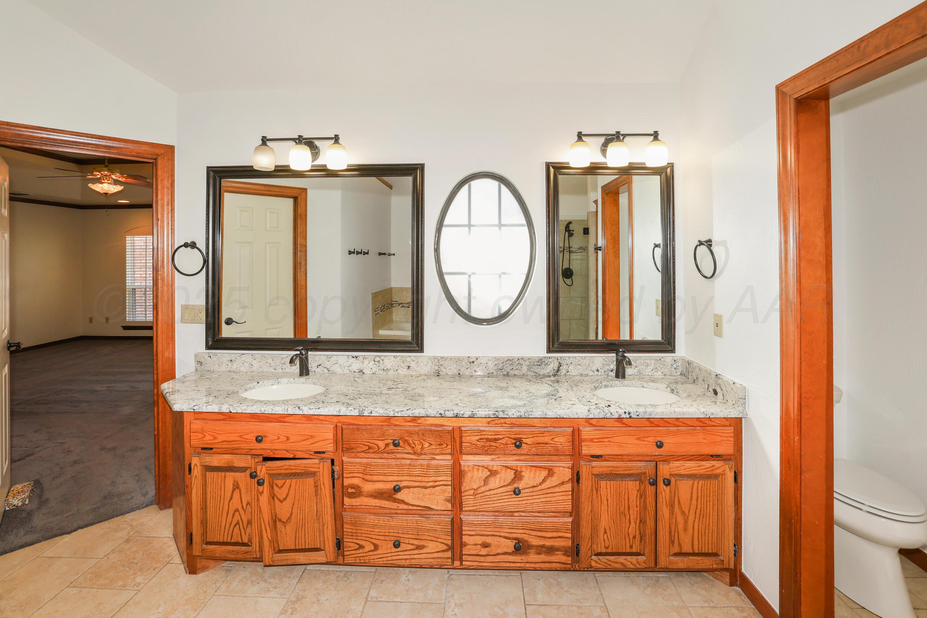 8107 Progress Drive Amarillo, TX 79119 - Photo 14 of 28 14-Primary Bath