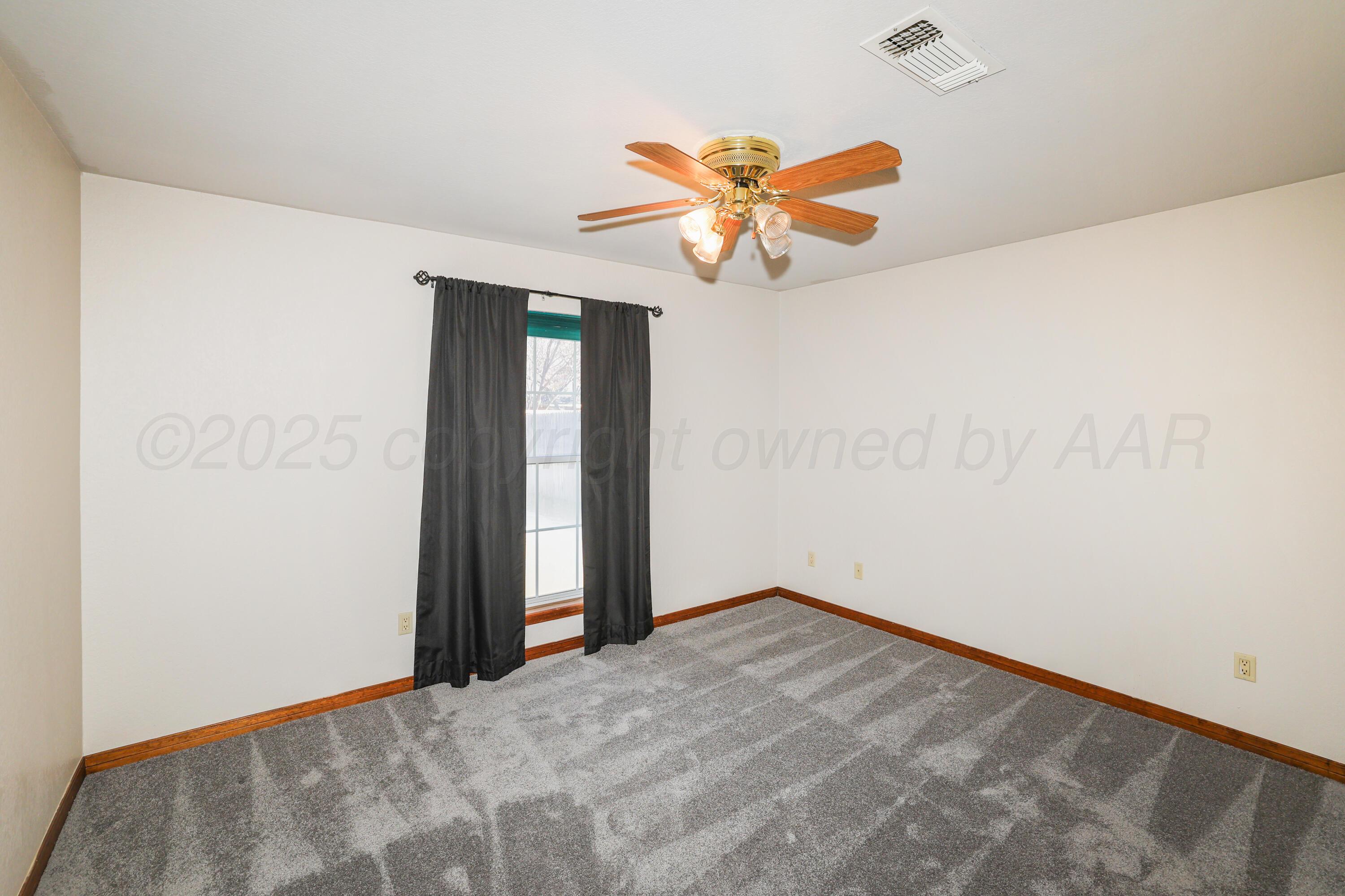 8107 Progress Drive Amarillo, TX 79119 - Photo 19 of 28 19-3rd Bedroom