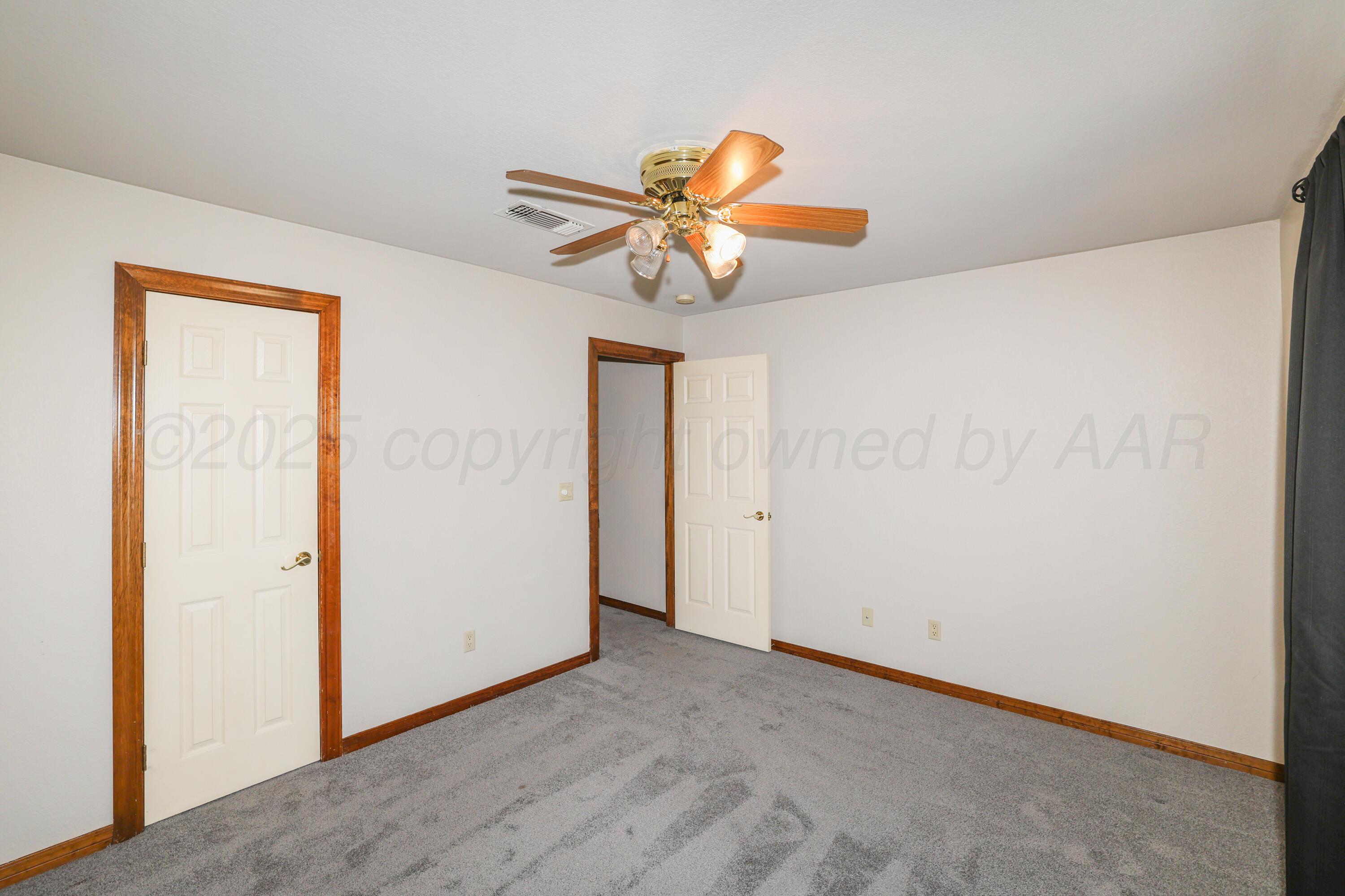 8107 Progress Drive Amarillo, TX 79119 - Photo 20 of 28 20-3rd Bedroom