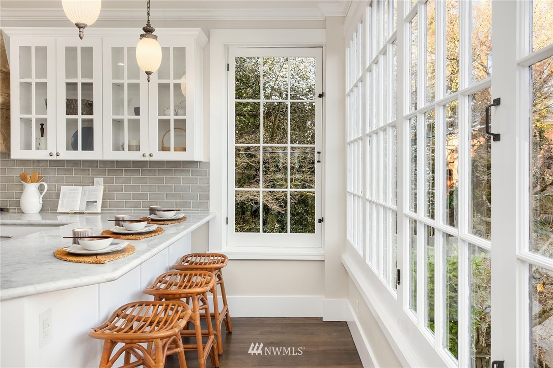 936 36th Avenue Seattle, WA 98122 - Photo 10 of 32