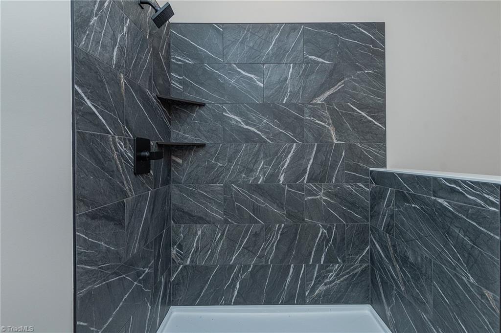 1314 Riverside Drive Lexington, NC 27292 - Photo 23 of 41