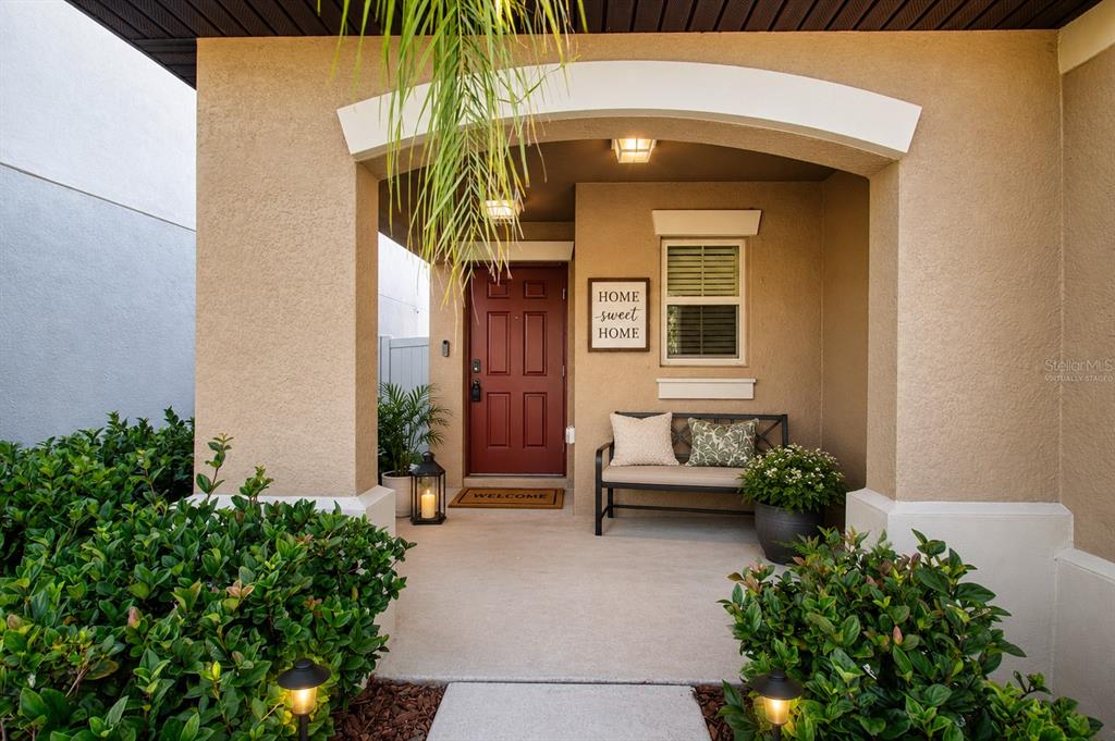 9437 Lemon Drop Loop Sun City Center, FL 33573 - Photo 12 of 86