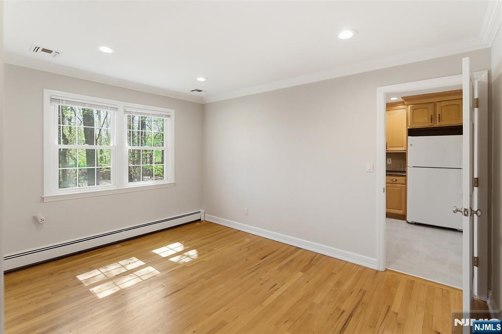 72 Prospect Street, Unit 2 Paramus, NJ 07652 - Photo 15 of 21