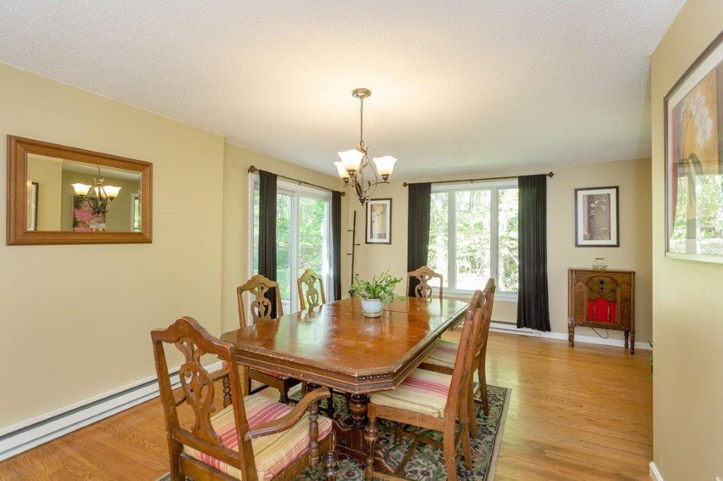 6 Algonquin Road Cape Elizabeth, ME 04107 - Photo 9 of 35 Photo