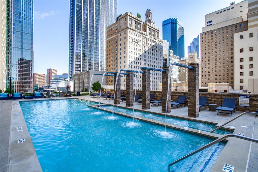 1200 Main Street, Unit 306 Dallas, TX 75202 - Photo 32 of 35 a view of a balcony with chairs