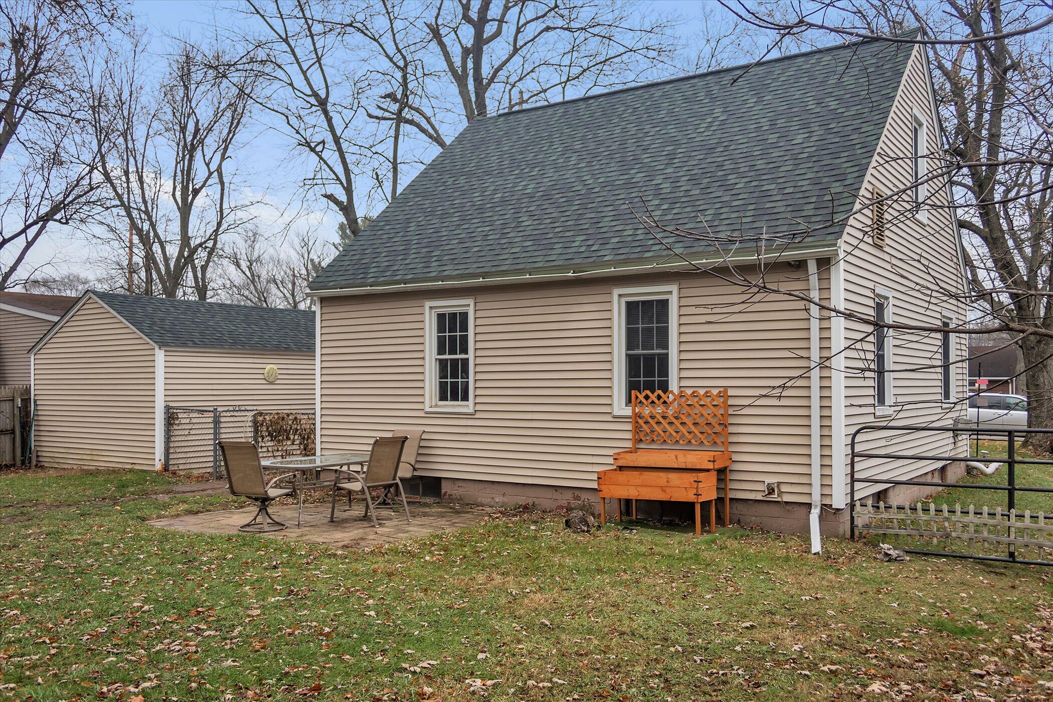 4207 Mt Olivet Road Kalamazoo, MI 49004 - Photo 27 of 30 28-4207-Mt-Olivet-WindowStill-Real-Estat