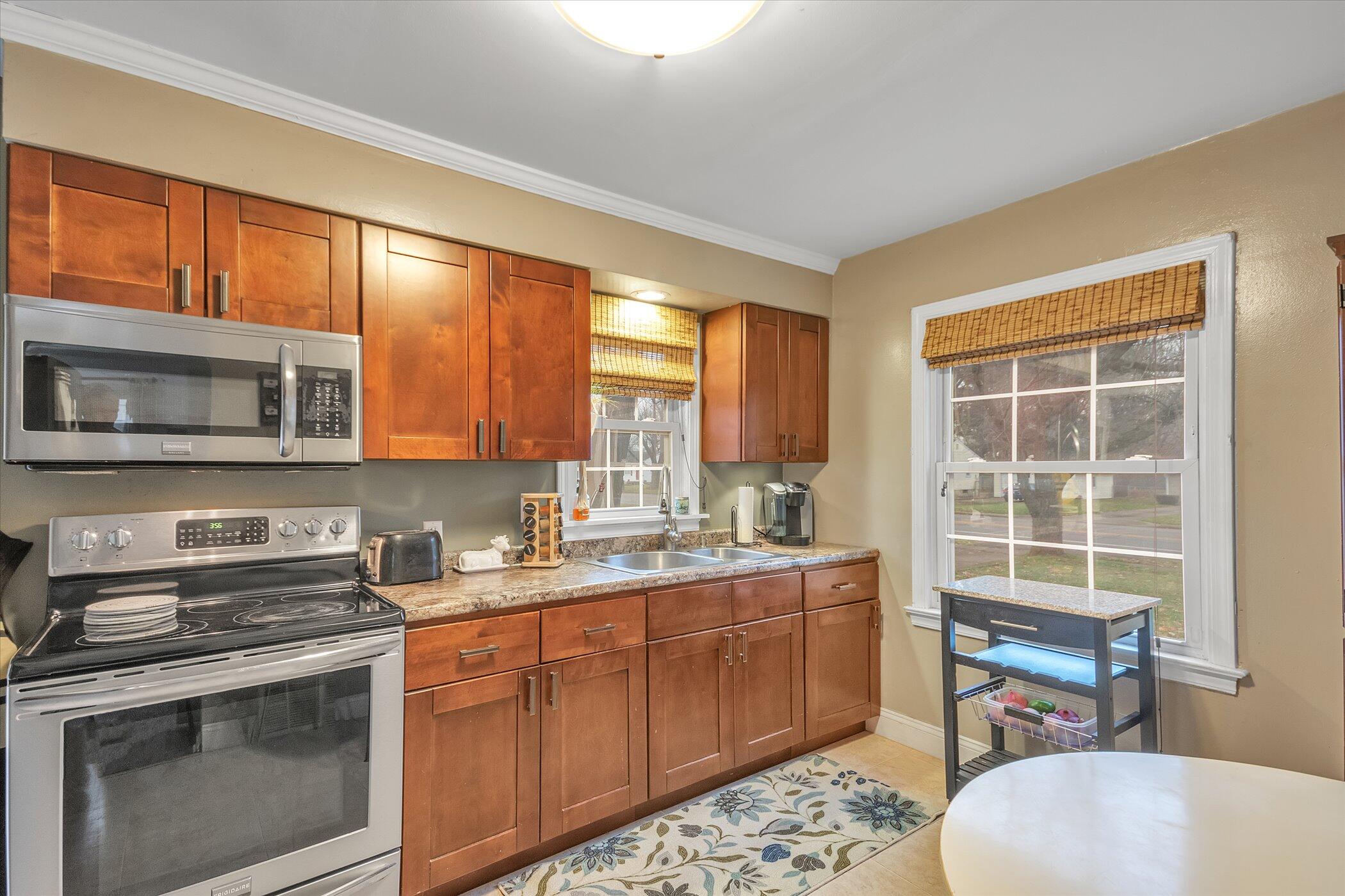 4207 Mt Olivet Road Kalamazoo, MI 49004 - Photo 8 of 30 10-4207-Mt-Olivet-WindowStill-Real-Estat