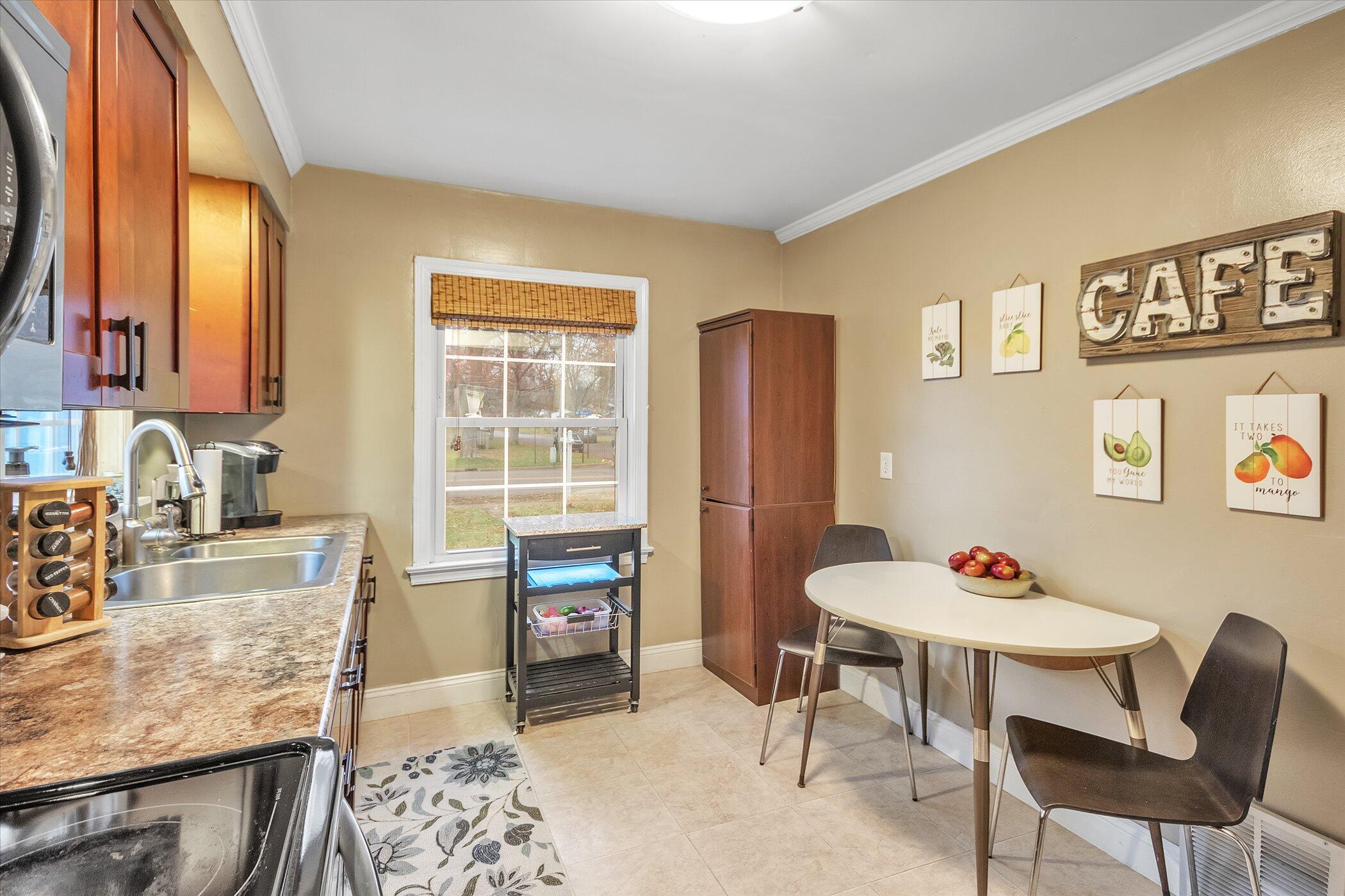 4207 Mt Olivet Road Kalamazoo, MI 49004 - Photo 10 of 30 11-4207-Mt-Olivet-WindowStill-Real-Estat
